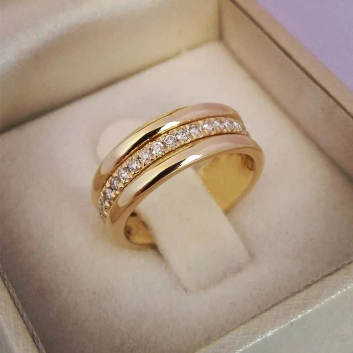 Anillo Elegante con Zirconia Doble